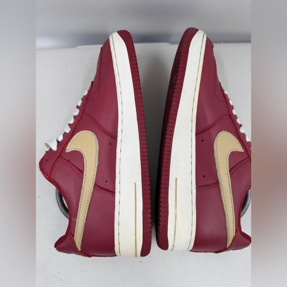 Nike Air Force 1 Low LeBron James Cavalier Red Gold 2000 RARE! Size 8.5 Men’s - Picture 8 of 10